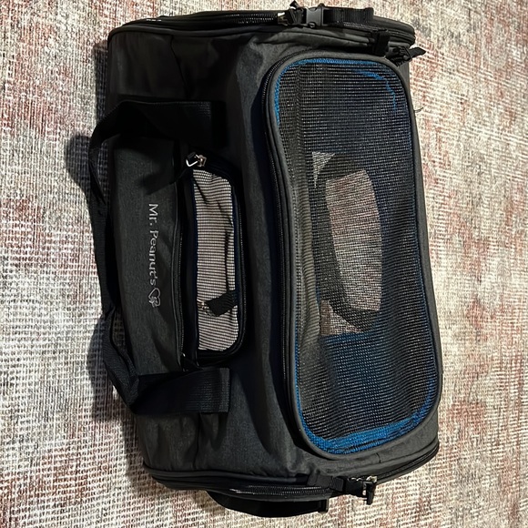 Pet travel carrier - Picture 3 of 12